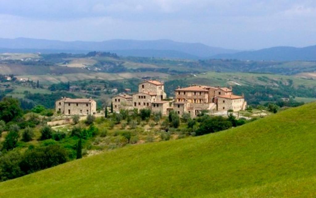 Relax Palazzo Monaci Apartman Asciano Szoba fotó