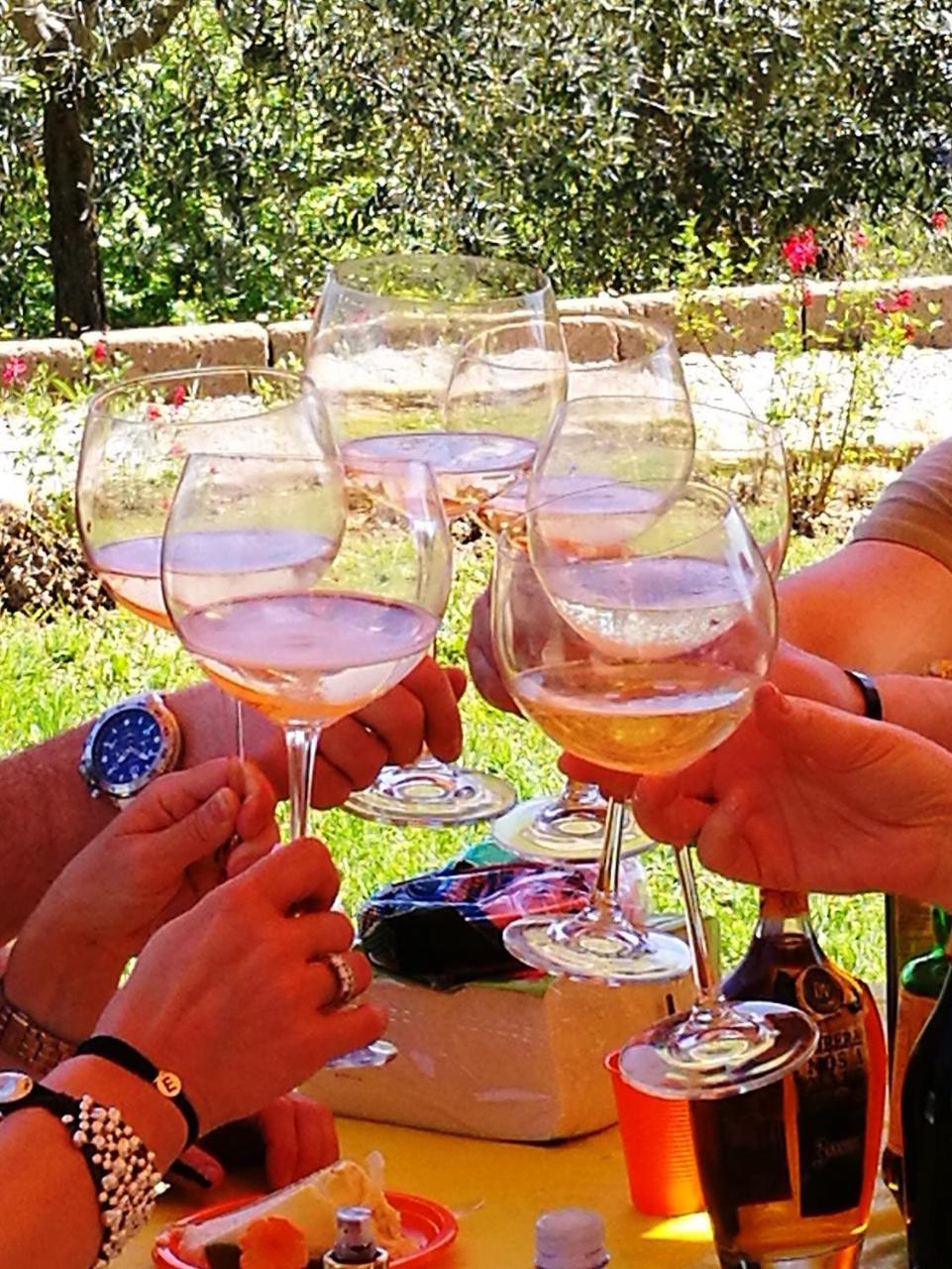 Relax Palazzo Monaci Apartman Asciano Kültér fotó
